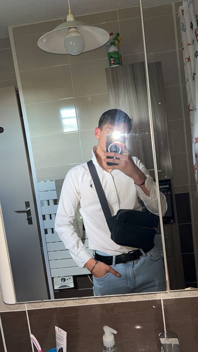 Profil von Néo
